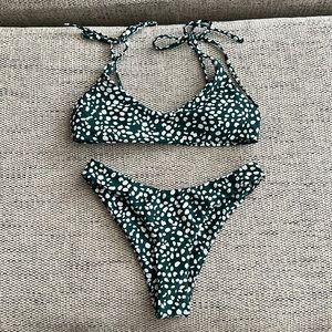 Dark green polka dot bikini set